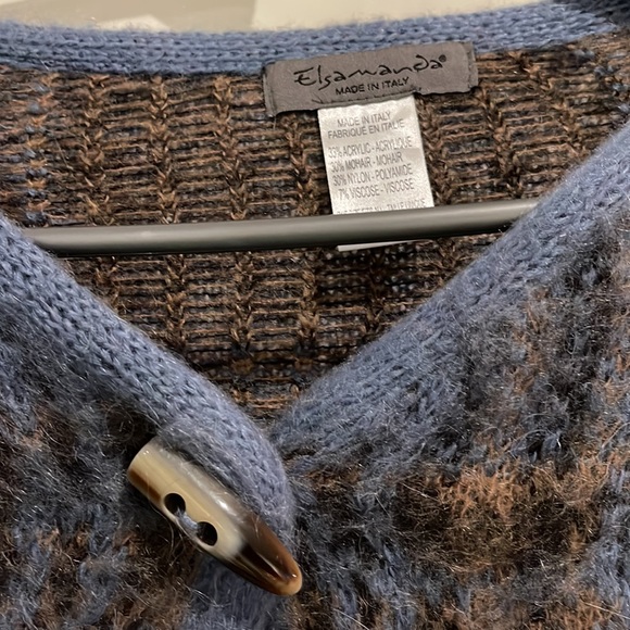 Blue plaid poncho - Picture 6 of 7